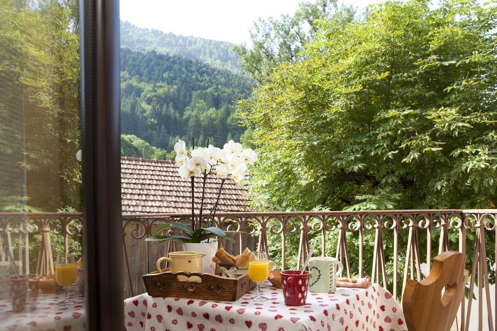 Appartement Zian Justine Lullin Exterior photo